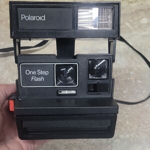 Vintage Polaroid OneStep Flash Instant Camera - Black and Red